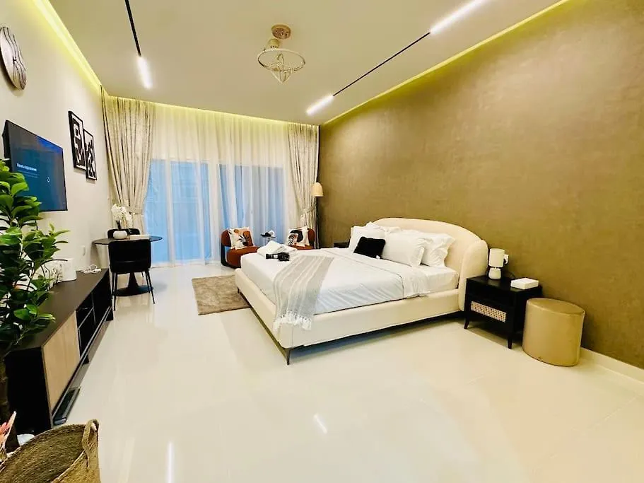 Lovely Studio In Damac Maison Cour Jardin Business Bay Dubai Apartment